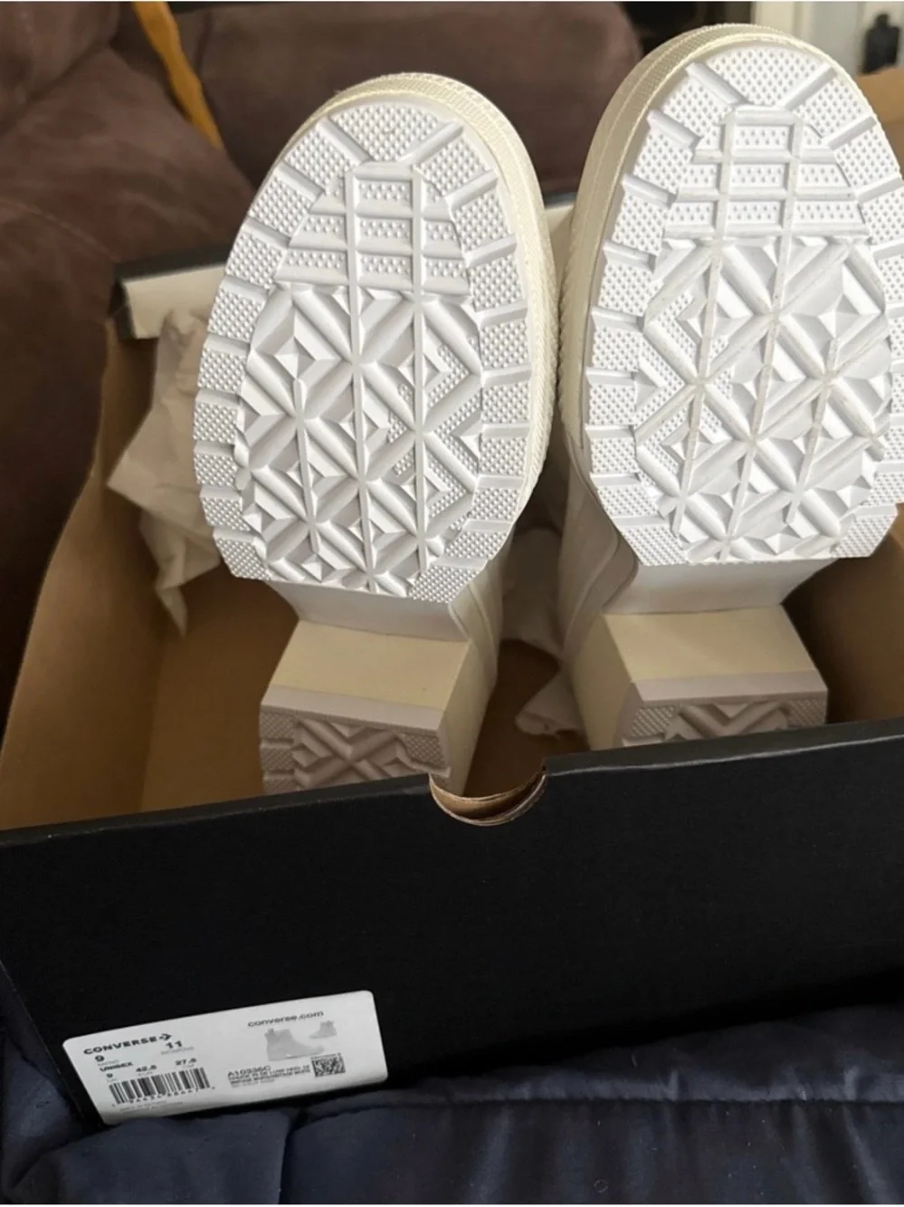 Converse Women's Chunky Platform Lace-Up Boots in Cream - Picture 5 of 5